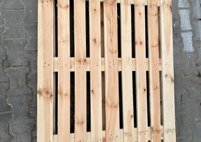 paleta firmy Timret z Połajewa